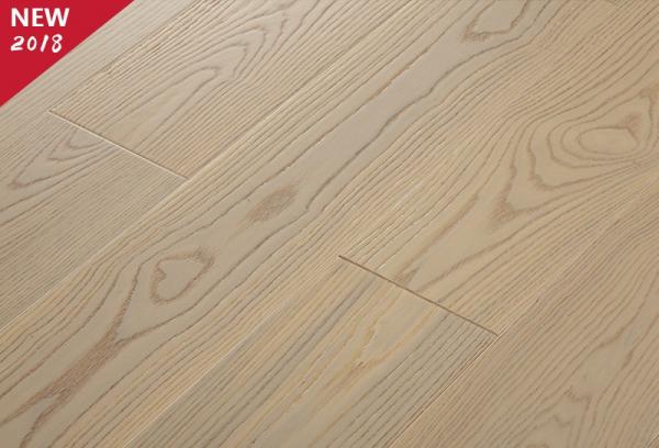 荣登地板 实木地板 春色满园系列  18mm 白蜡木 5048